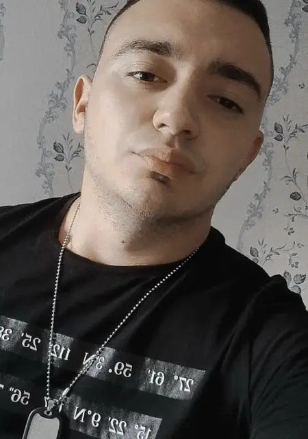 Я Rostik, 26 років з Миколаєва, шукаю знайомство для постійних стосунків
