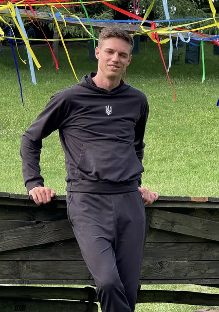 Юрій из Киева, мне 29, познакомлюсь без обязательств