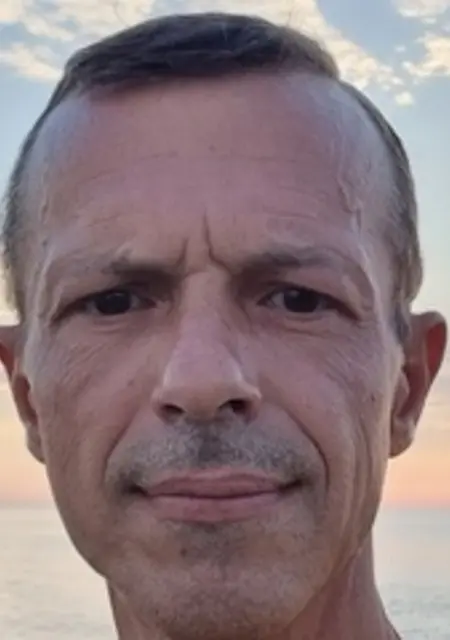 Я Михаил, 48, знакомлюсь без обязательств в Кишинёве