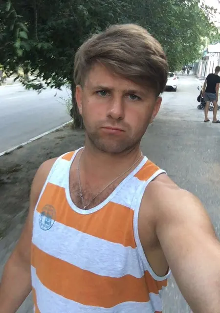 Стас из Орши, мне 39, познакомлюсь на одну ночь