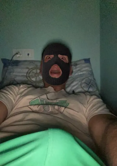 Я Bersan, 20, из Стамбула, ищу знакомство для открытые отношения