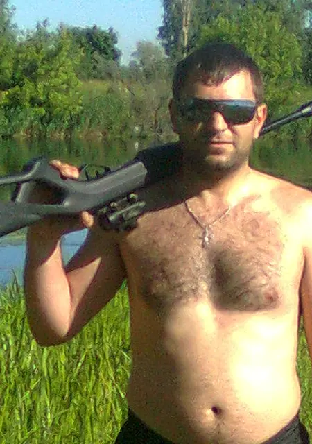 Я Roma, 41, из Харькова, ищу знакомства на одну ночь