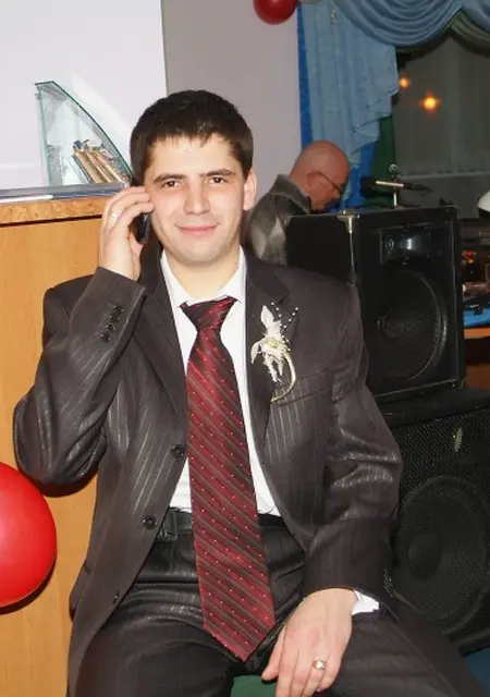 Роман з Луганська, мені 41 років, познайомлюсь на одну ніч