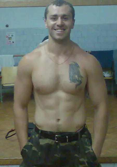 Я Андрей, 44, из Кременчуга, ищу знакомства без обязательств