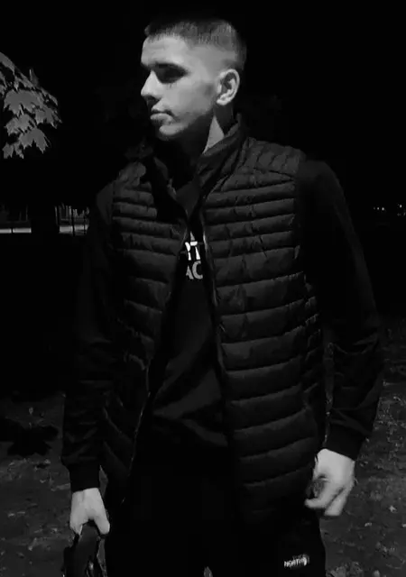 Дима из Харькова, мне 20, познакомлюсь для постоянных отношений