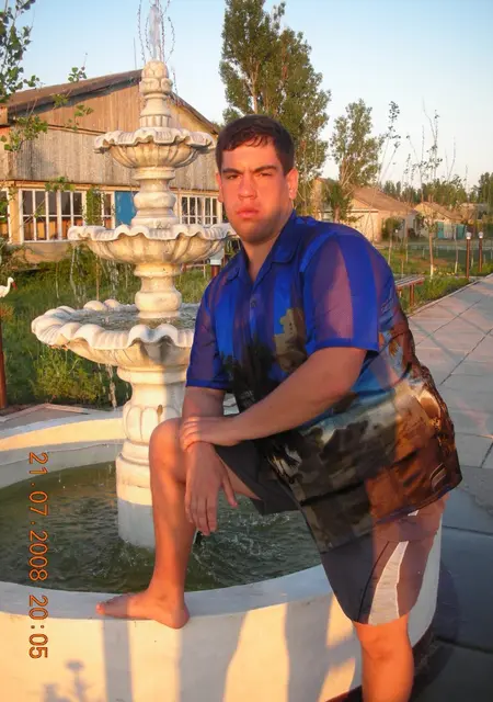 Bigmen из Броваров, ищу на сайте знакомства на одну ночь