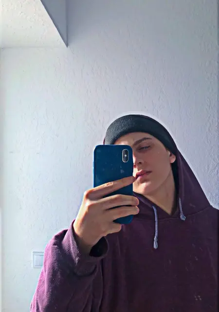 Я Богдан, 18, из Ужгорода, ищу знакомство для вирта