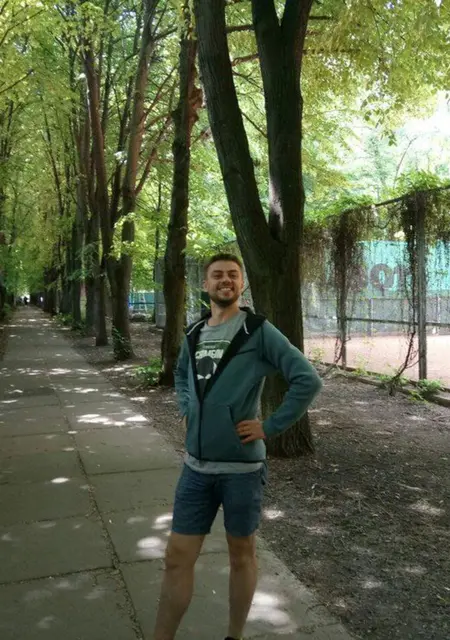 Богдан из Броваров, ищу на сайте знакомства без обязательств