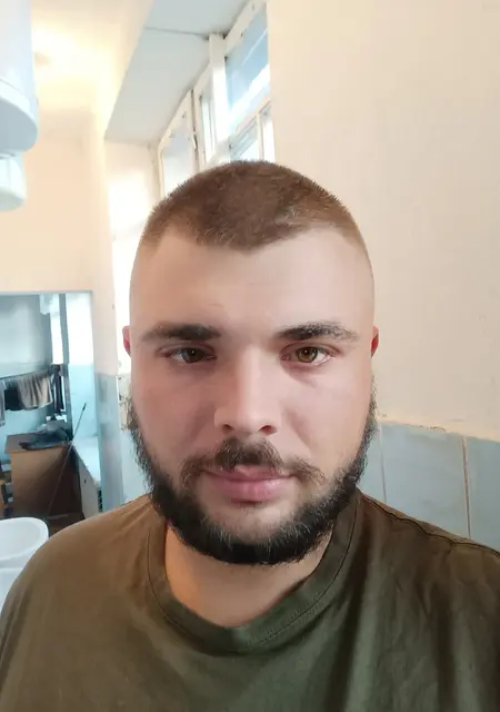 Бенжамін из Мукачева, мне 28, познакомлюсь без обязательств