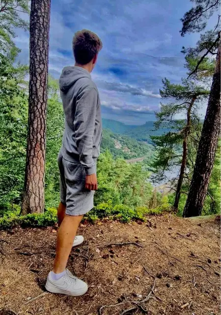 Я Patrik, 20, из Йирков, ищу знакомство для дружбы