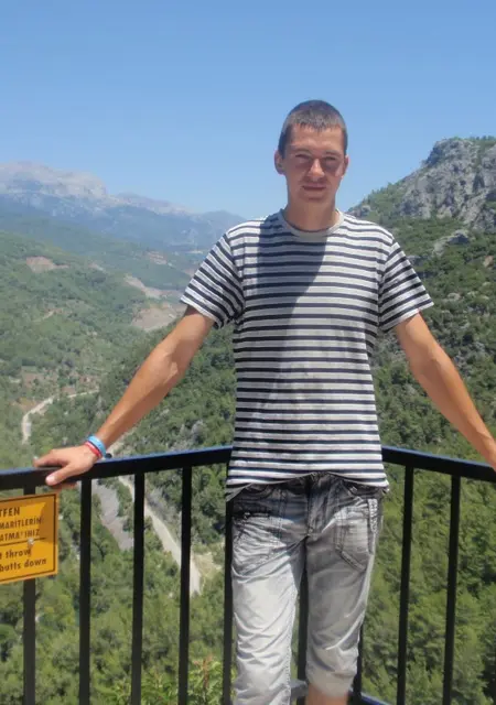 Сергей из Витебска, мне 39, познакомлюсь на одну ночь