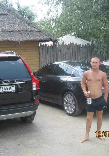 Я Serega, 36, знакомлюсь для дружбы в Херсоне