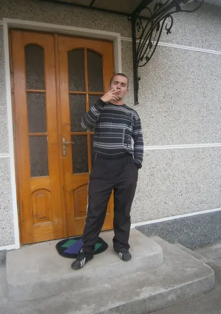 Ярослав из Косова, мне 45, познакомлюсь на одну ночь