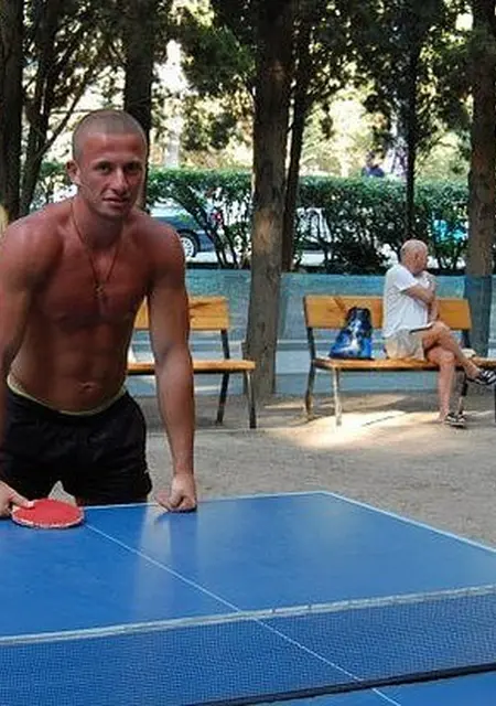 Я Андрей, 41, из Харькова, ищу знакомства без обязательств