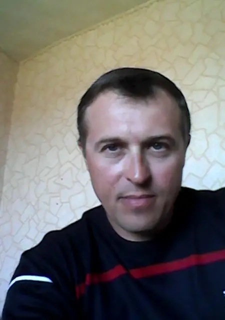 Я Алексей, 48, из Кременчуга, ищу знакомства без обязательств