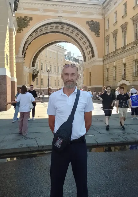 Юрий з Маріуполя, мені 56 років, познайомлюсь для дружби