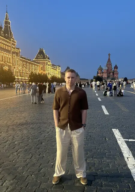 Artem из Меппевшего, ищу на сайте приятное времяпровождение