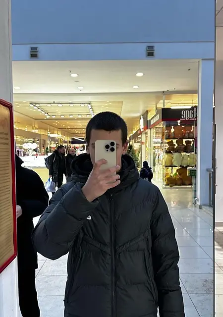 Руслан из Харькова, ищу на сайте общение