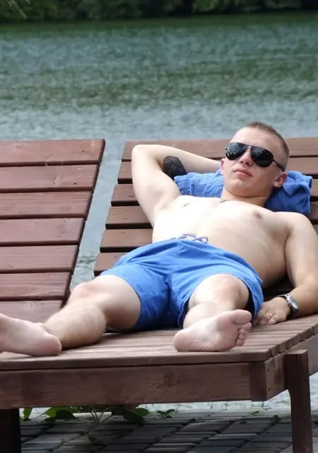 Аноним из Черновцов, мне 30, познакомлюсь для приятного времяпровождения