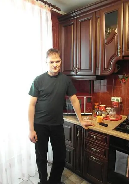 Игорь из Житомира, мне 42, познакомлюсь для приятного времяпровождения