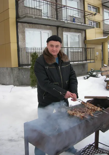 Анатолий з Дніпра, шукаю на сайті знайомства на одну ніч