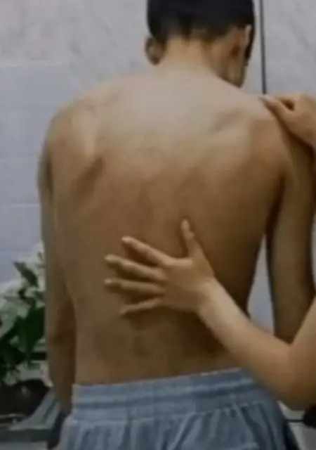 Я Aza, 20, знакомлюсь для открытые отношения в Бишкеке