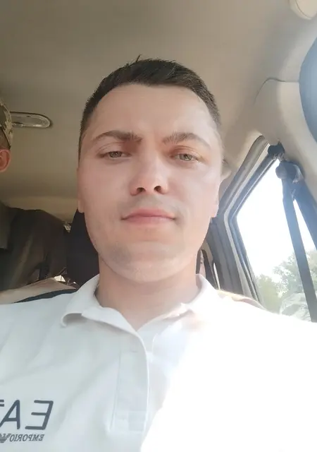 Я Yaroslav, 29, из Хмельницкого, ищу знакомства на одну ночь