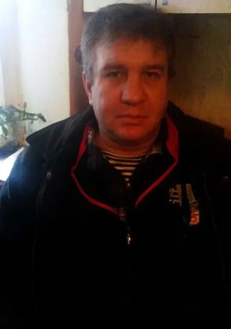 Vlad из Марганца, мне 47, познакомлюсь без обязательств