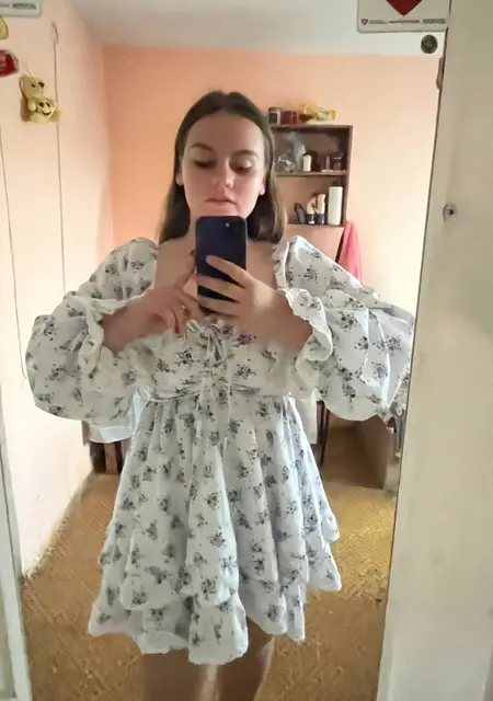 Я Каріна, 19, знакомлюсь для общения в Львове