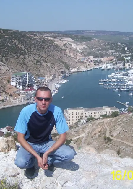 Я Максим, 45, из Краматорска, ищу знакомство для приятного времяпровождения