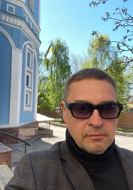 Я Сергей, 42 років з Львова, шукаю знайомство для постійних стосунків