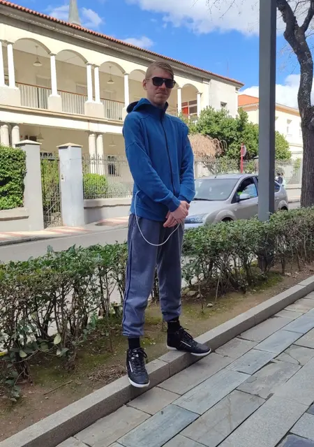 Коля из Гвадалахары, мне 21, познакомлюсь для постоянных отношений