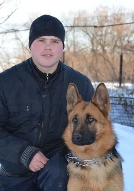 Дмитрий из Лисичанска, мне 33, познакомлюсь на одну ночь