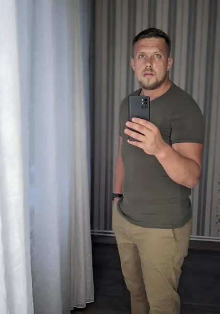 Я Андрей, 32, знакомлюсь без обязательств в Кривом Роге