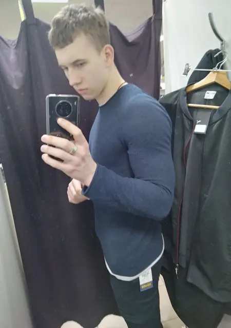 Я Даниил, 21, знакомлюсь на одну ночь в Киеве