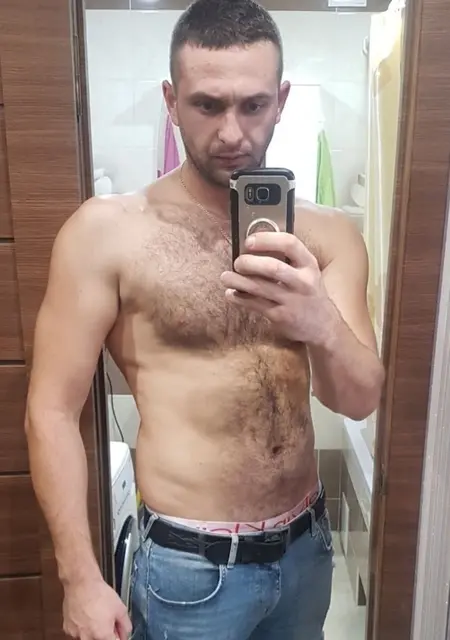 Рус из Хмельницкого, мне 35, познакомлюсь для приятного времяпровождения