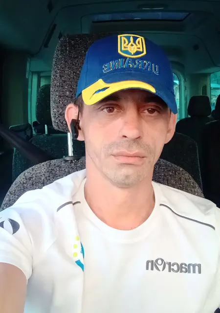 Я Алекс, 44, из Днепра, ищу знакомство для приятного времяпровождения