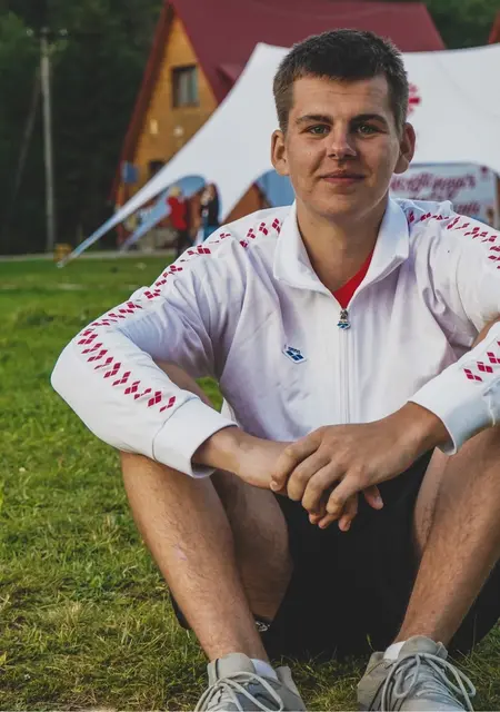 Я Віталій, 19, знакомлюсь для постоянных отношений в Хмельницком