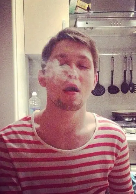 Я Максим Купер, 31, из Новополоцка, ищу знакомства без обязательств