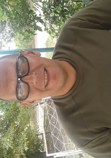 Я Виталий, 49 років з Selydove, шукаю знайомства без зобов'язань