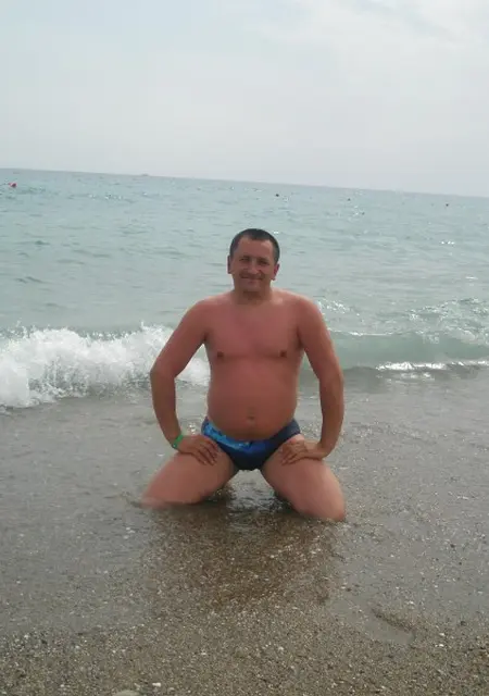 Marek из Львова, ищу на сайте знакомства на одну ночь