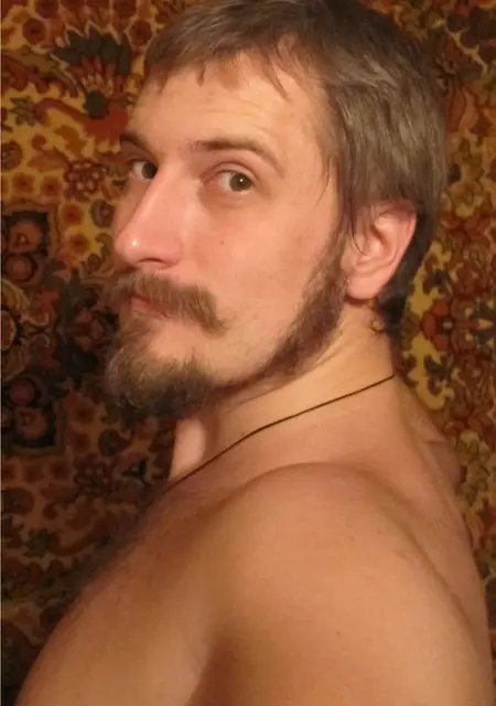 Denis з Дніпра, мені 43 років, познайомлюсь на одну ніч