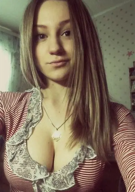 Аня из Харькова, мне 26, познакомлюсь для вирта