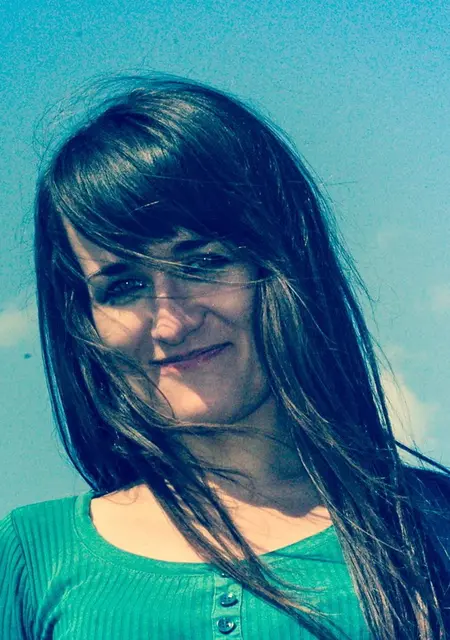 Кристина из Гуляйполя, мне 25, познакомлюсь для вирта