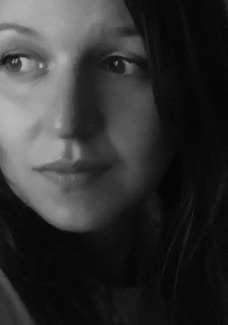 Олеся з Одеса, шукаю на сайті знайомства без зобов'язань