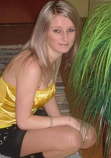 Яна из Христиновки, мне 26, познакомлюсь на одну ночь