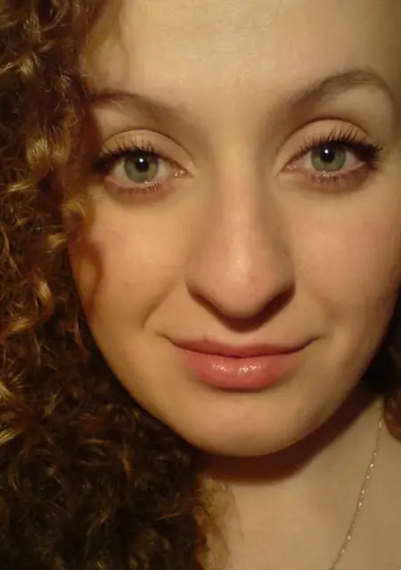 Светлана из Черновцов, мне 22, познакомлюсь для общения