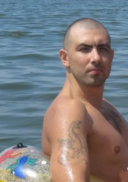 Павел з Миколаєва, мені 43 років, познайомлюсь для дружби