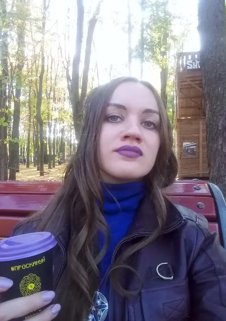 Анастасия из Харькова, ищу на сайте постоянные отношения