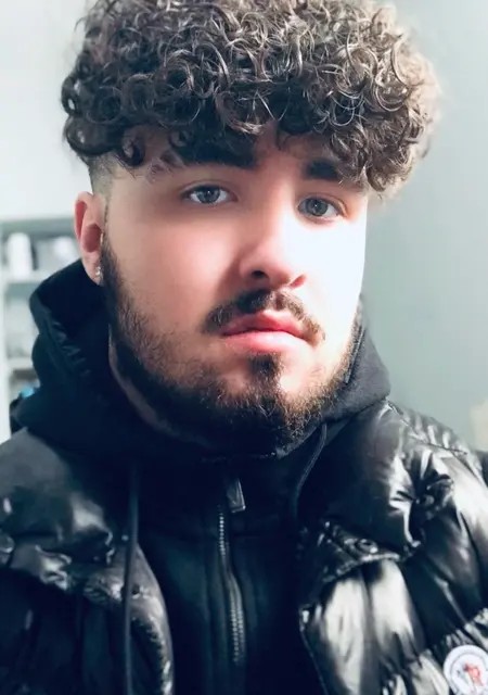 Bryce из Бирмингема, мне 23, познакомлюсь для постоянных отношений